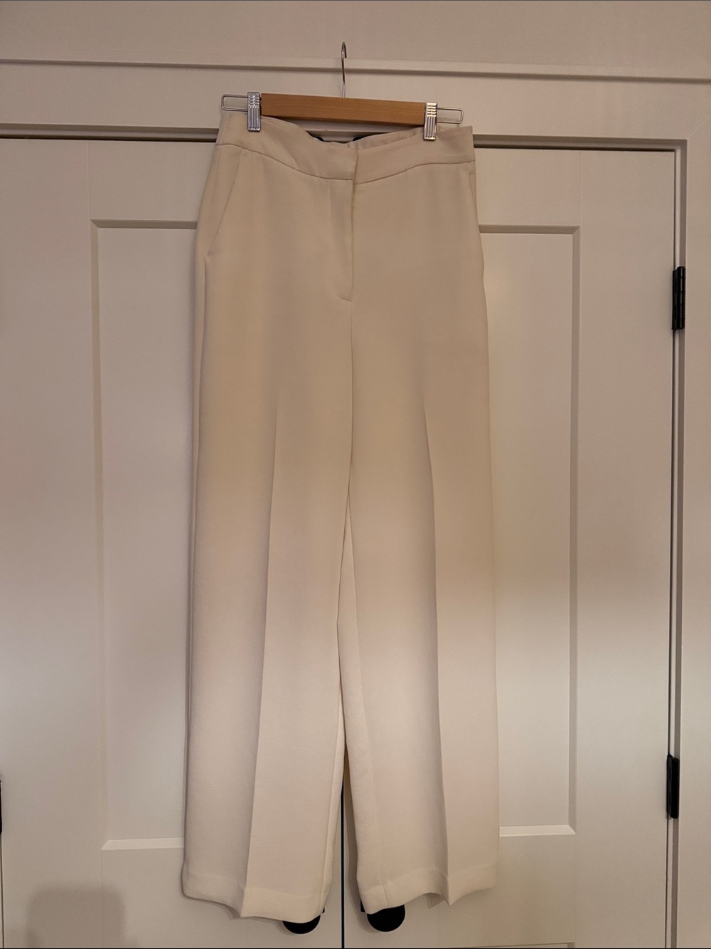 ARITZIA Wilfred The Limitless Pant™ - Crepette™ metropolis beige tailored pant
